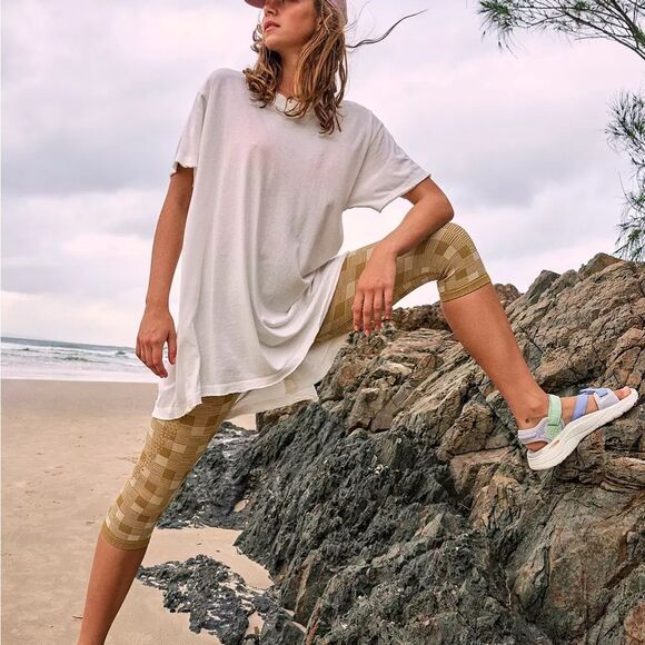 FP Movement Women's Tempo‎ Boyfriend Tee XS white NWT in packaging - Picture 2 of 10